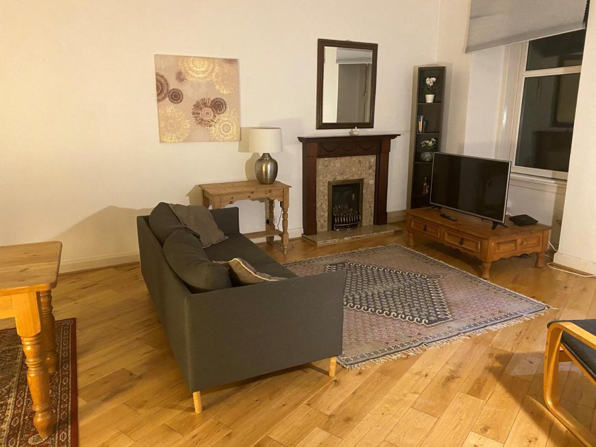 St Margaret'S Loch Apartment Edinburgh Eksteriør bilde